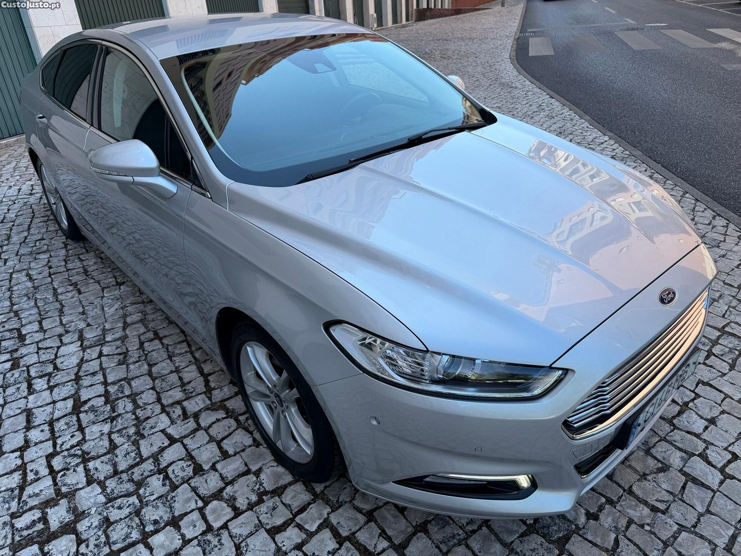 Ford Mondeo 1.5 TDCi Titanium ECOnetic - 17 foto 3