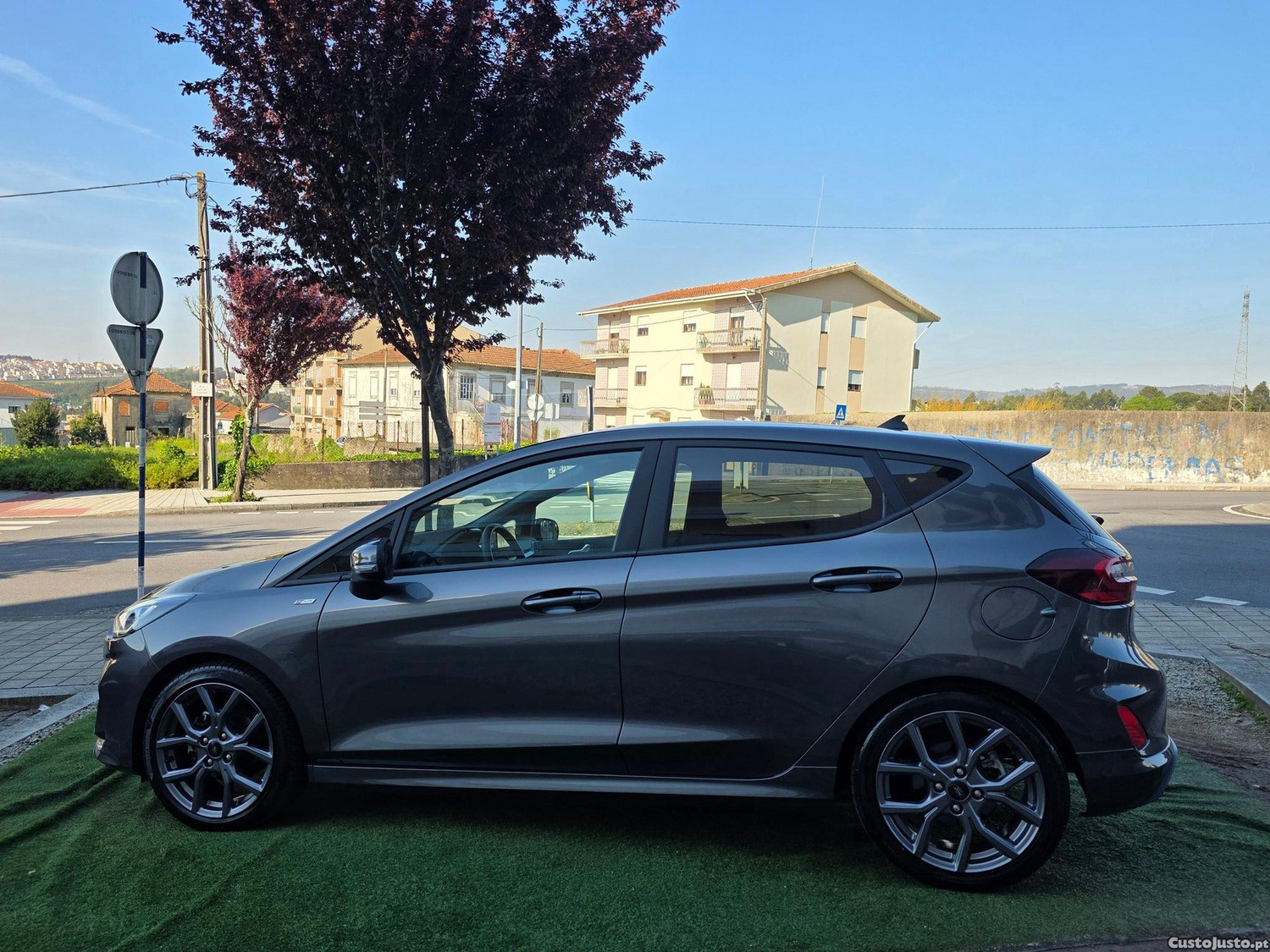 Ford Fiesta 1.0 EcoBoost MHEV ST-Line X — fotografia 25