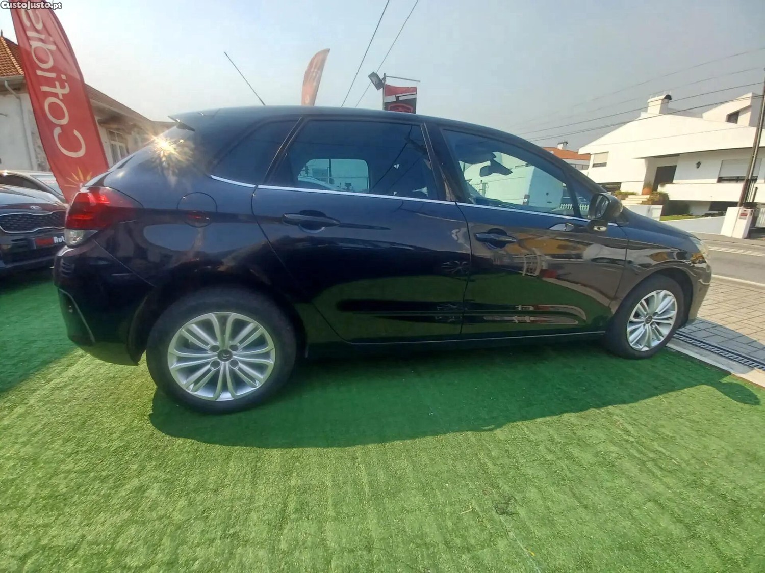 Citroën C4 1.6 BlueHDi Feel — fotografia 16