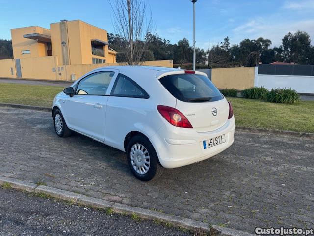Opel Corsa Van — fotografia 6