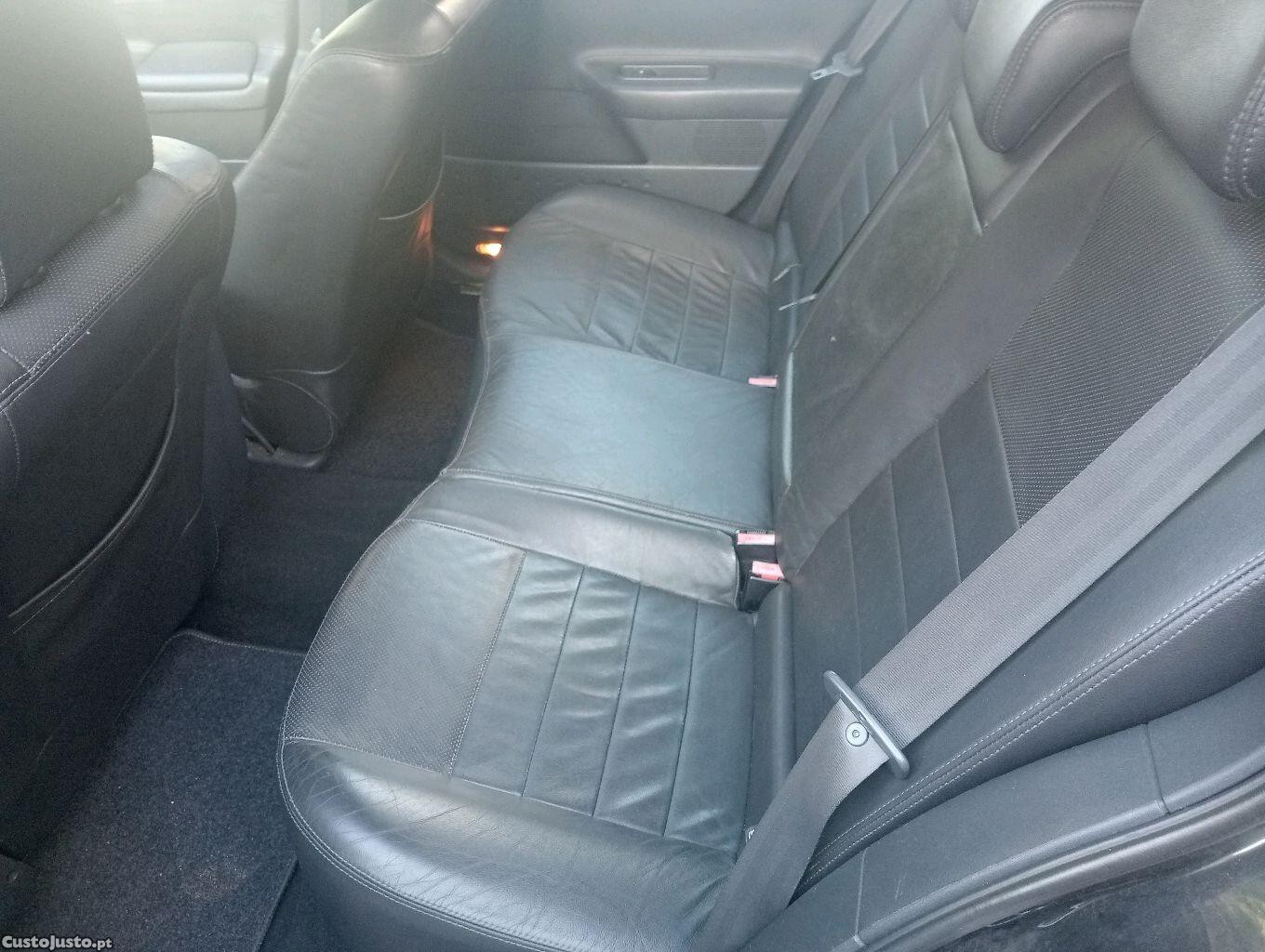 Renault Mégane luxury 1.5 dci — fotografia 7