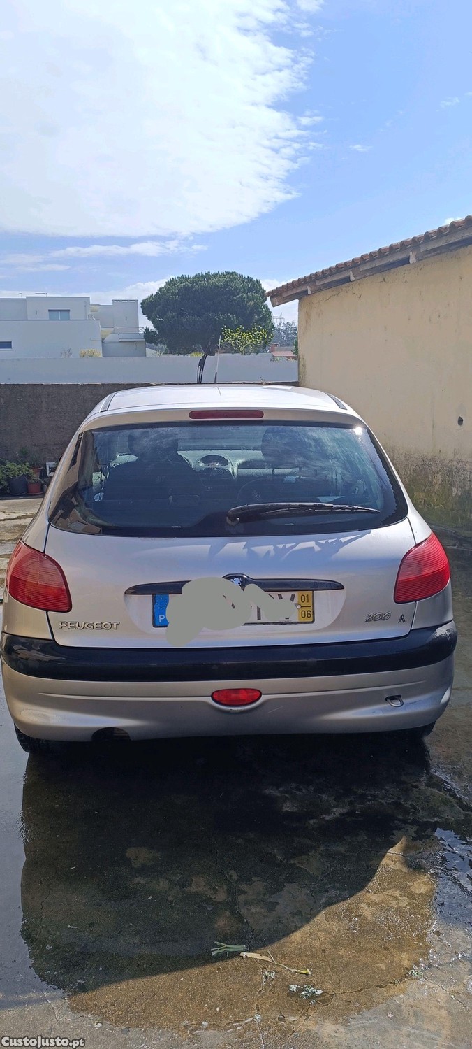 Peugeot 206 1.9 — fotografia 5