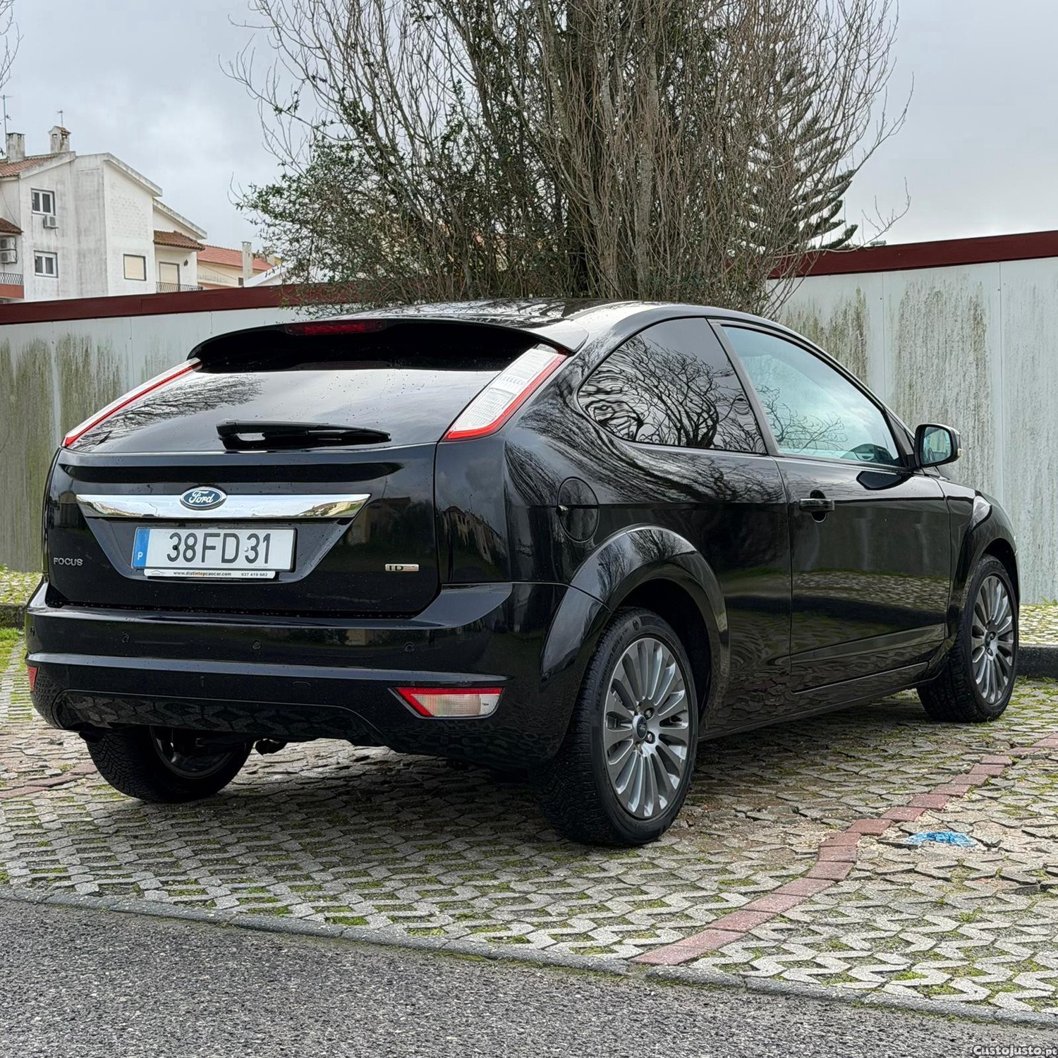 Ford Focus coupe - 08 — photo 2