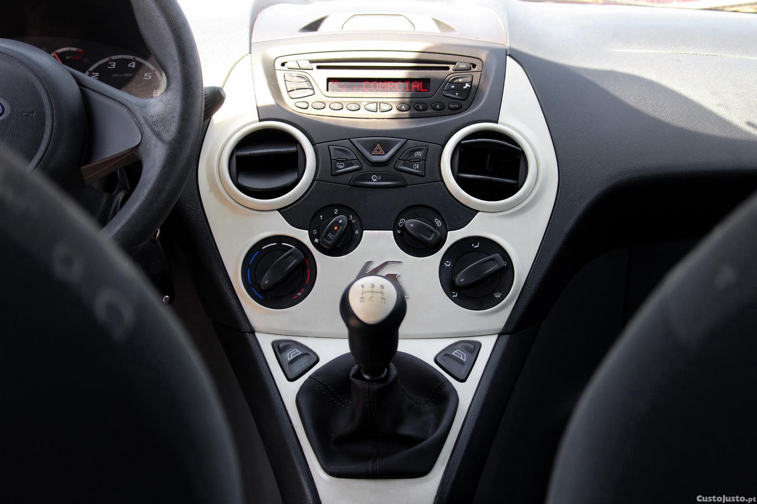 Ford KA 1.2 City — fotografia 2