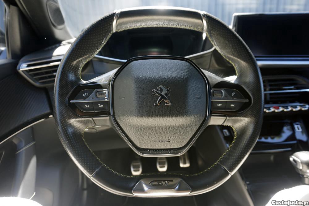 Peugeot 2008 1.2 PureTech GT Line — fotografia 13