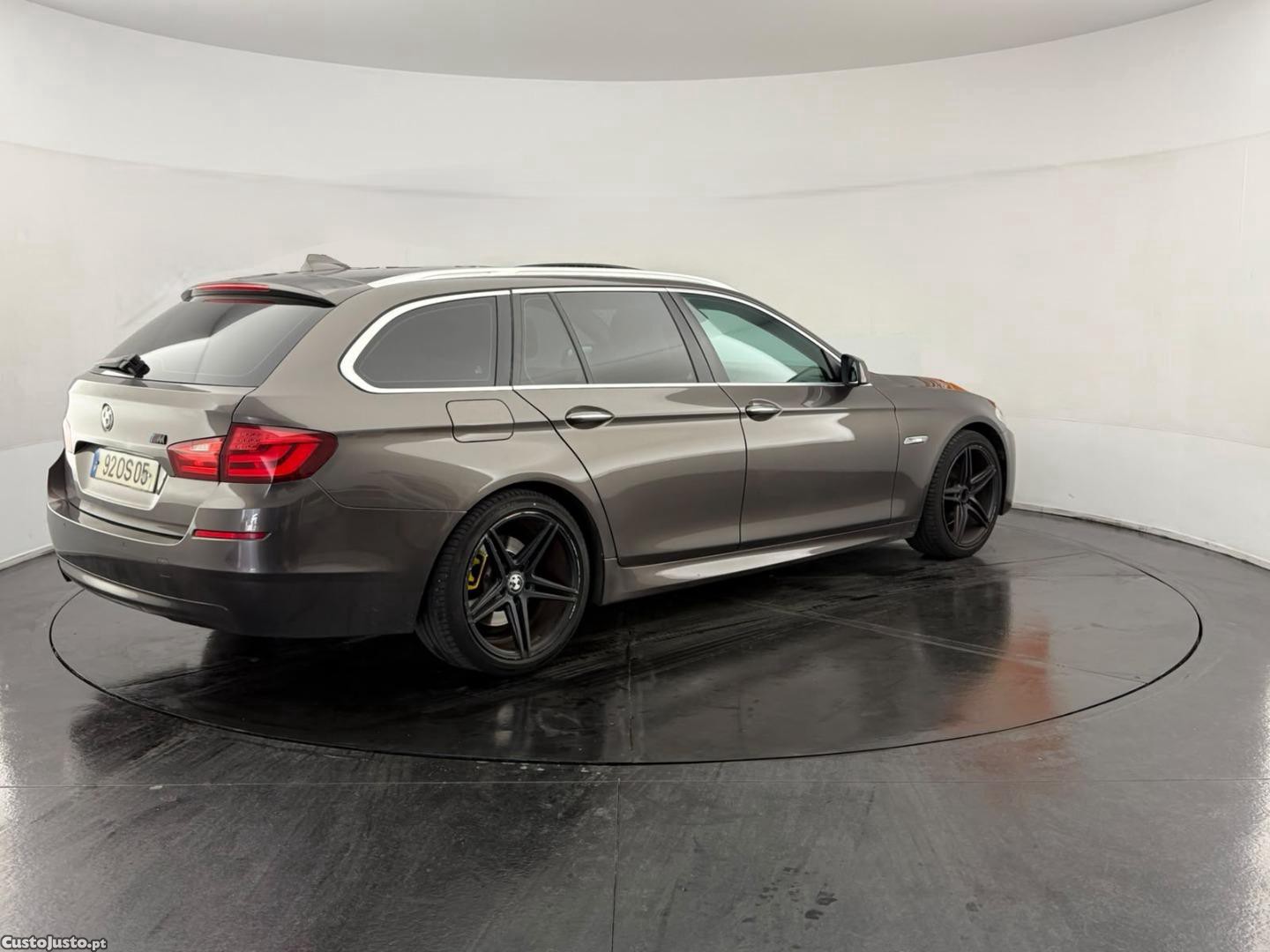 BMW 520 D TOURING F11 (AUTO) - 11 — photo 2