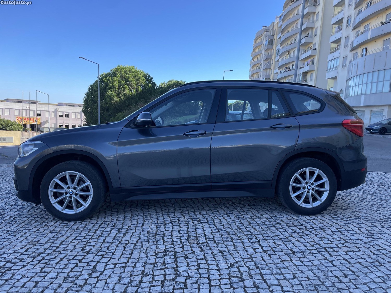BMW X1 16d sDrive - 16 — photo 2