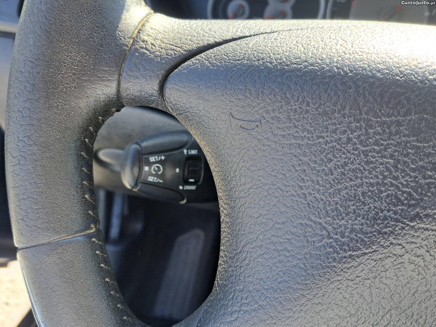 Citroën C5 1.6 HDI Exclusive 110 cv nacional — fotografia 8