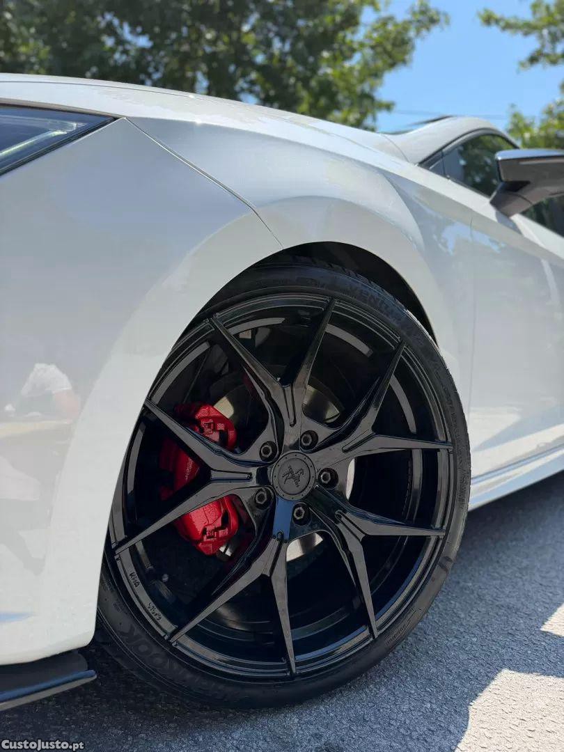 SEAT Leon 2.0 tdi look cupra — fotografia 24