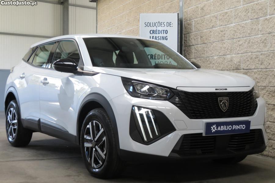 Peugeot 2008 1.2 PureTech Active — fotografia 13