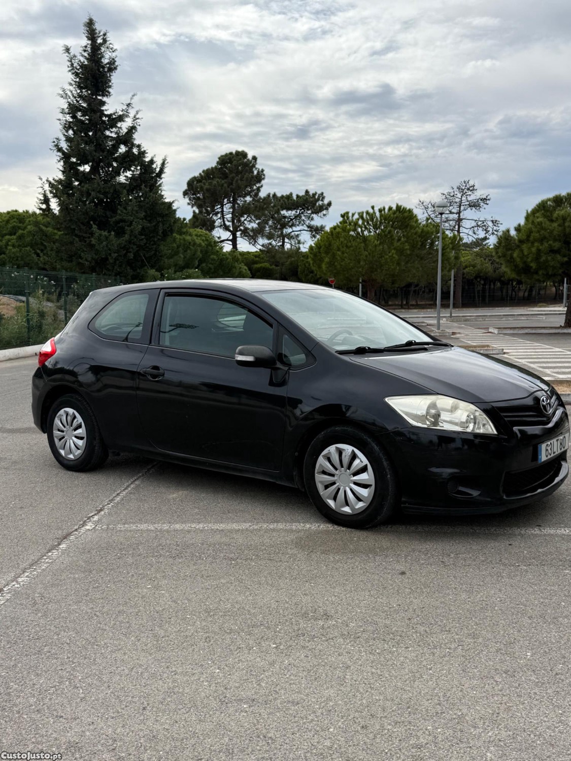 Toyota Auris 1.4 D-4D - 11 — photo 2