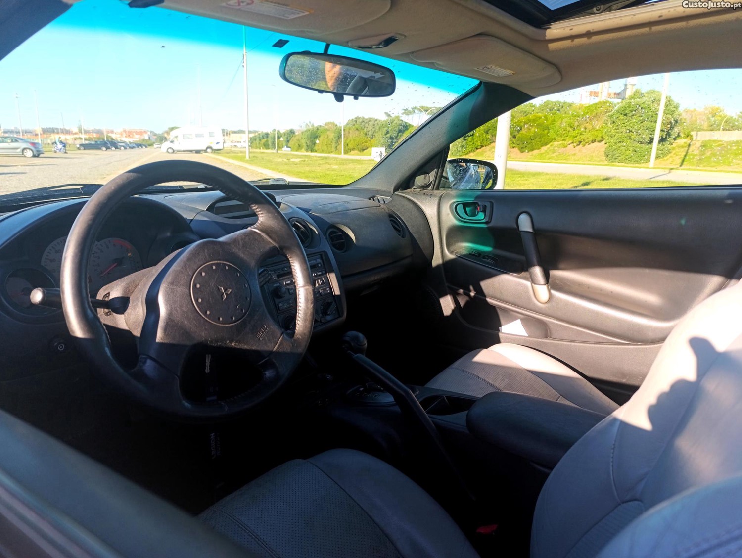 Mitsubishi Eclipse GS — photo 4
