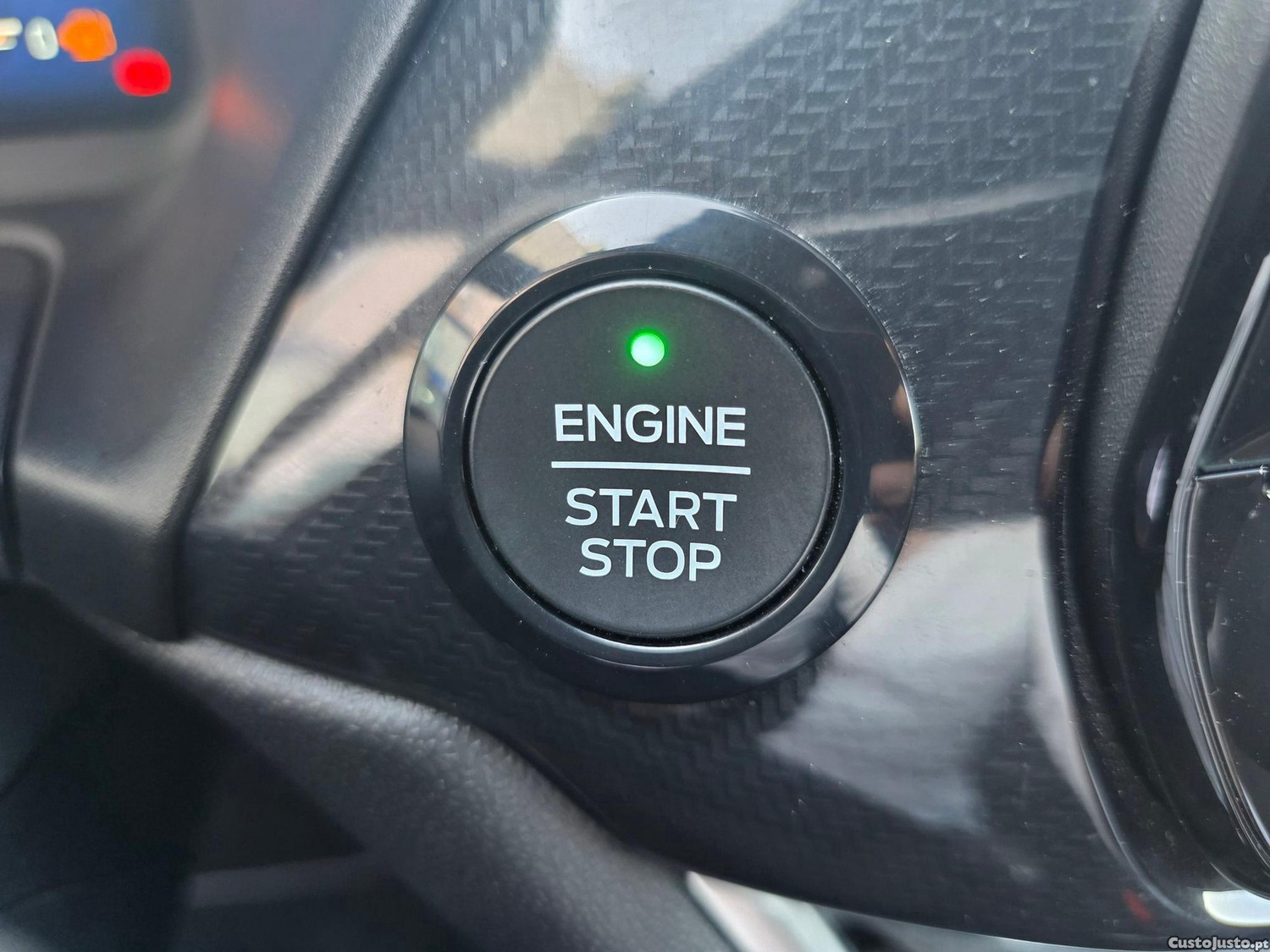 Ford Fiesta 1.0 EcoBoost MHEV ST-Line X — fotografia 21