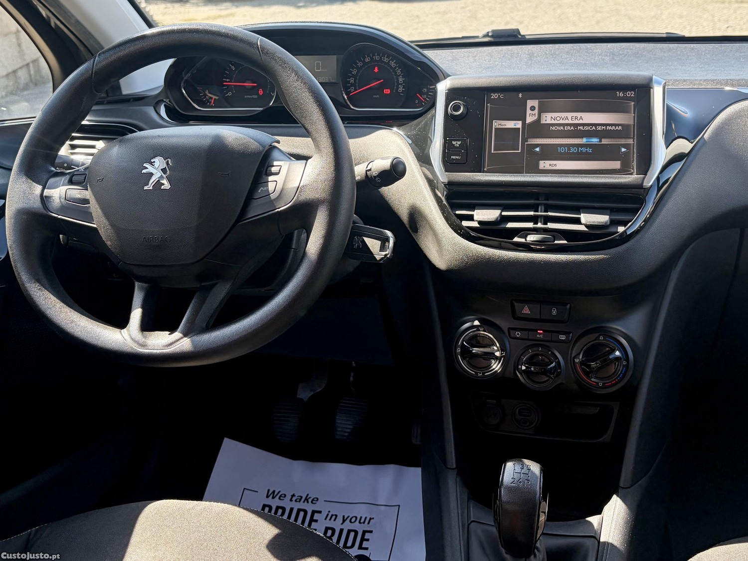 Peugeot 208 Active — photo 5