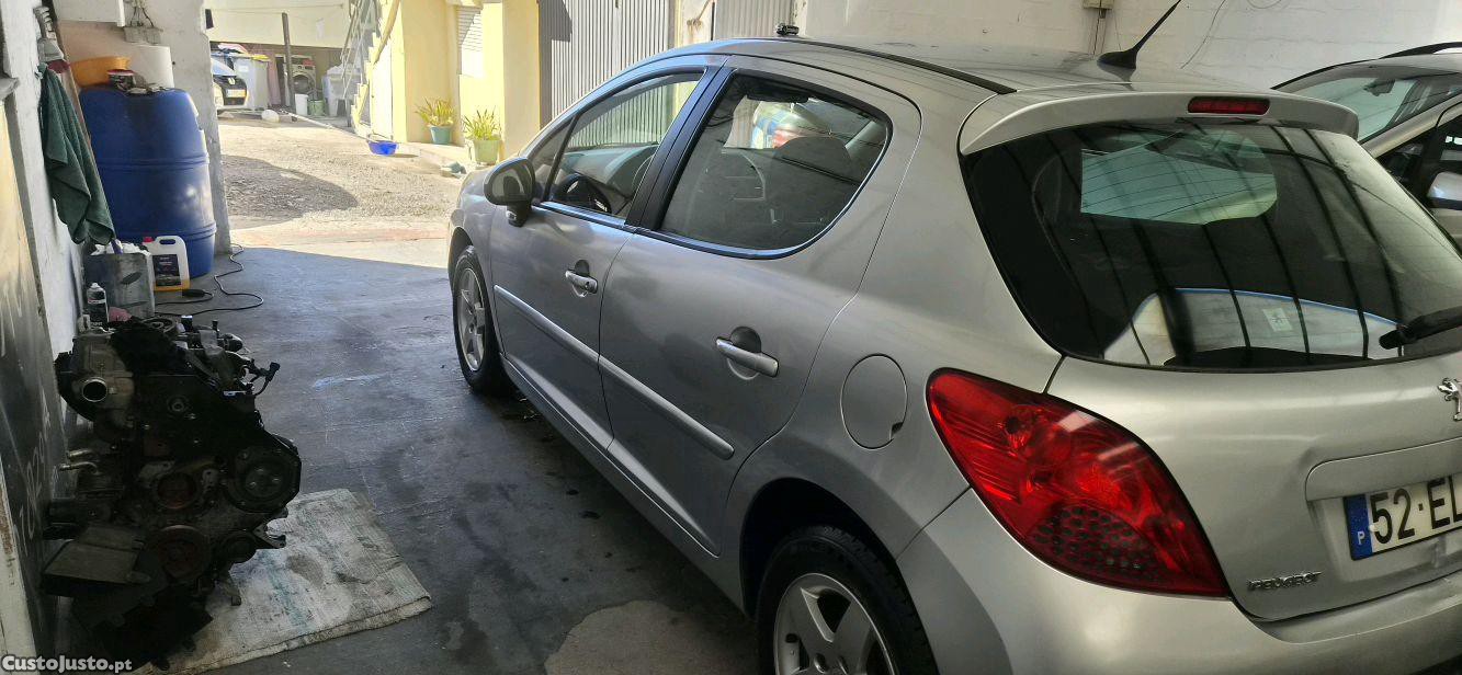 Peugeot 207 1.4 HDI — photo 3