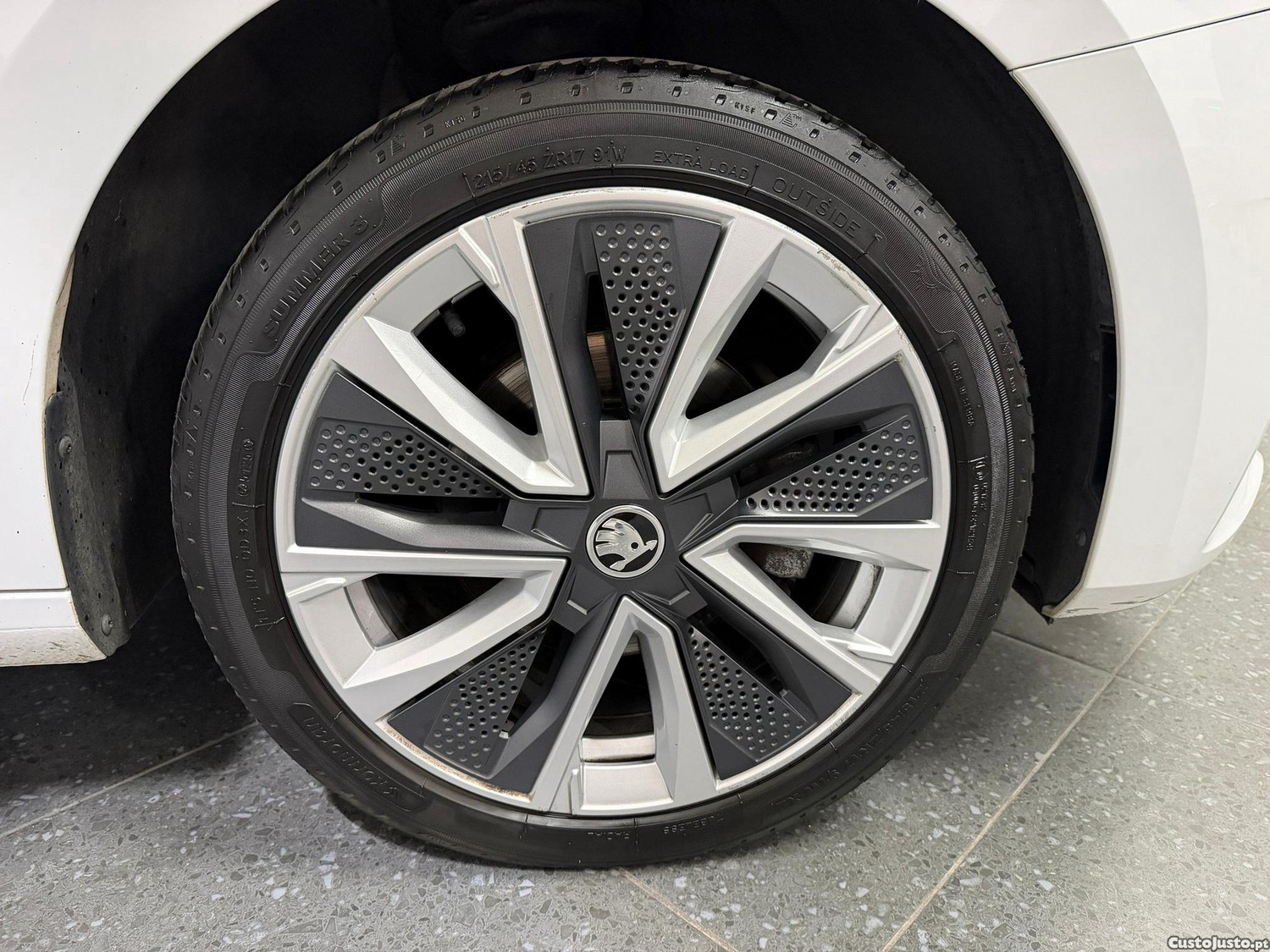 Skoda Fabia 1.0 TSI First Edition — fotografia 22