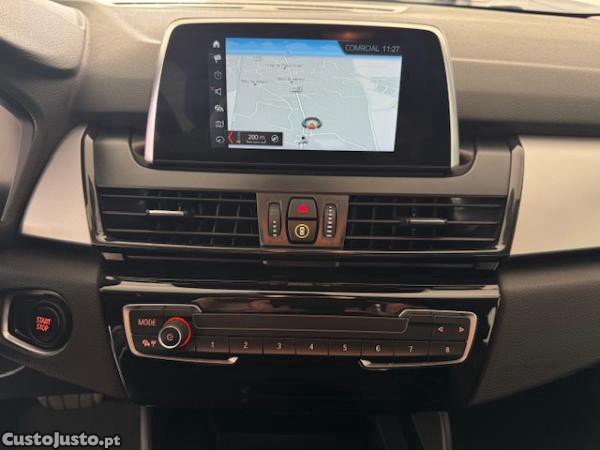 BMW 225 XE active tourer AUTO — fotografia 3