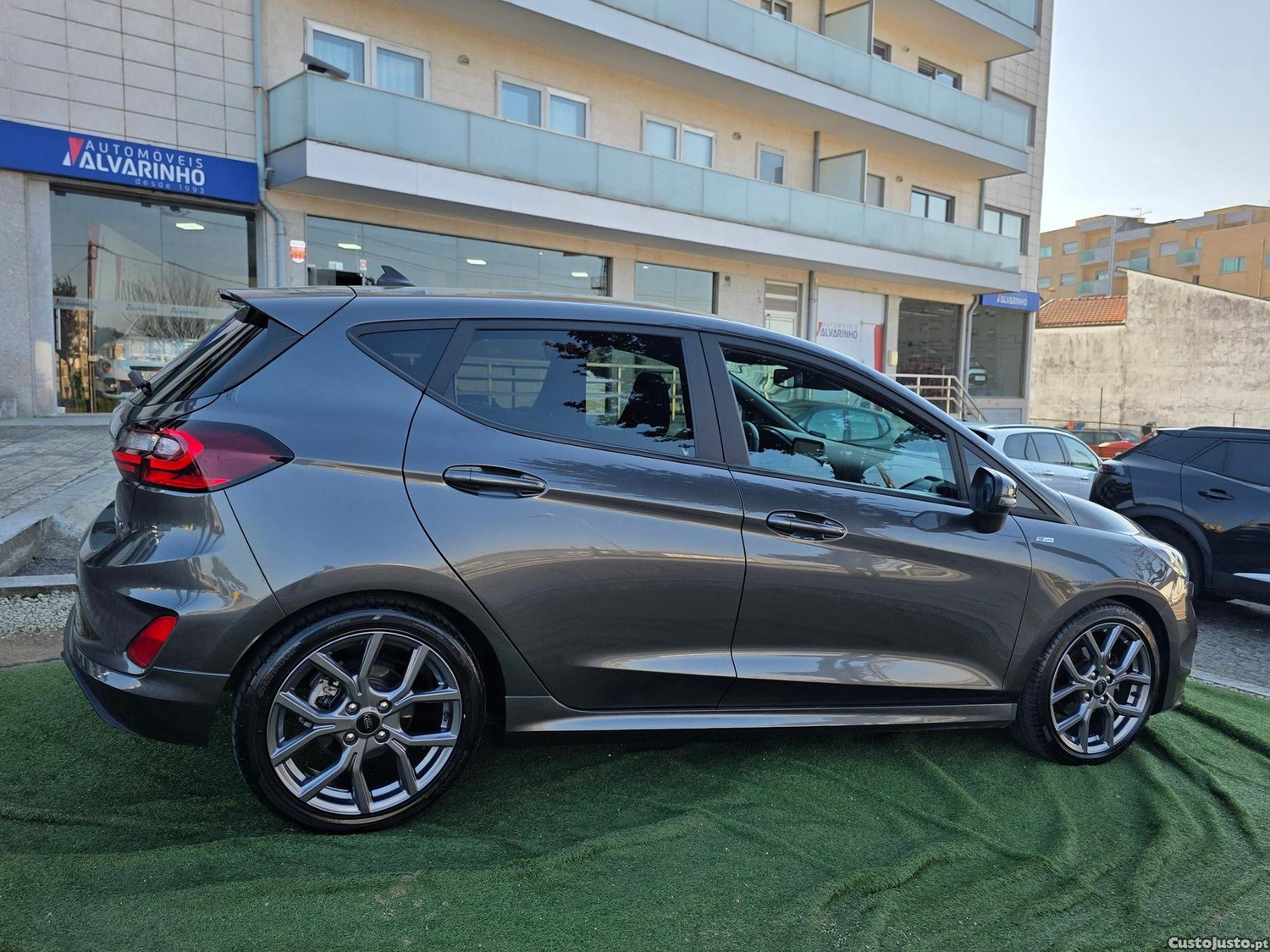 Ford Fiesta 1.0 EcoBoost MHEV ST-Line X — fotografia 24