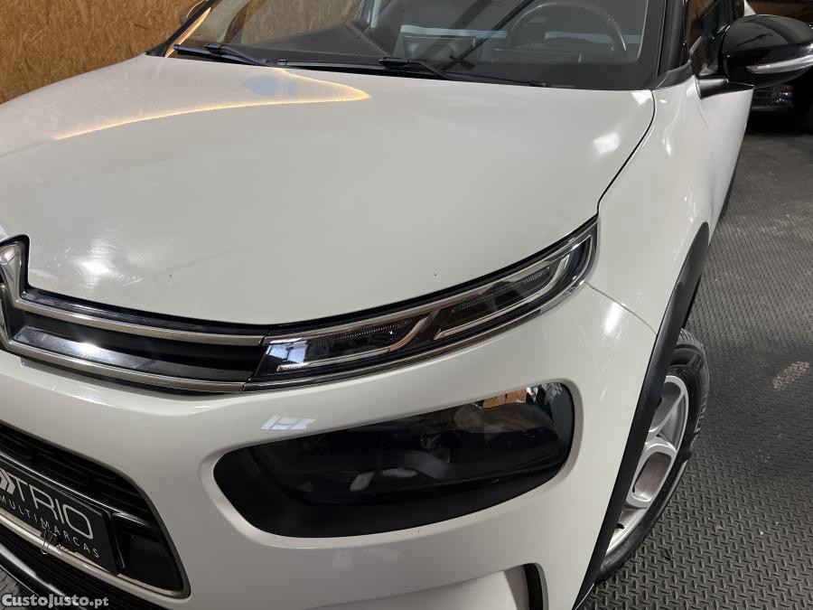 Citroën C4 Cactus 1.2 PureTech — fotografia 17