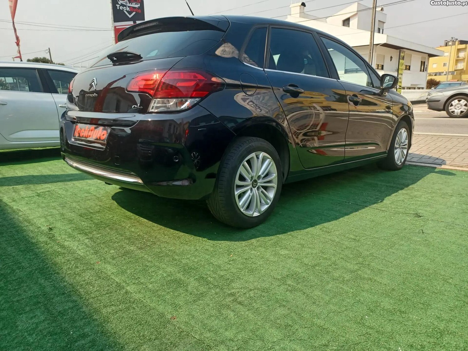 Citroën C4 1.6 BlueHDi Feel — fotografia 11