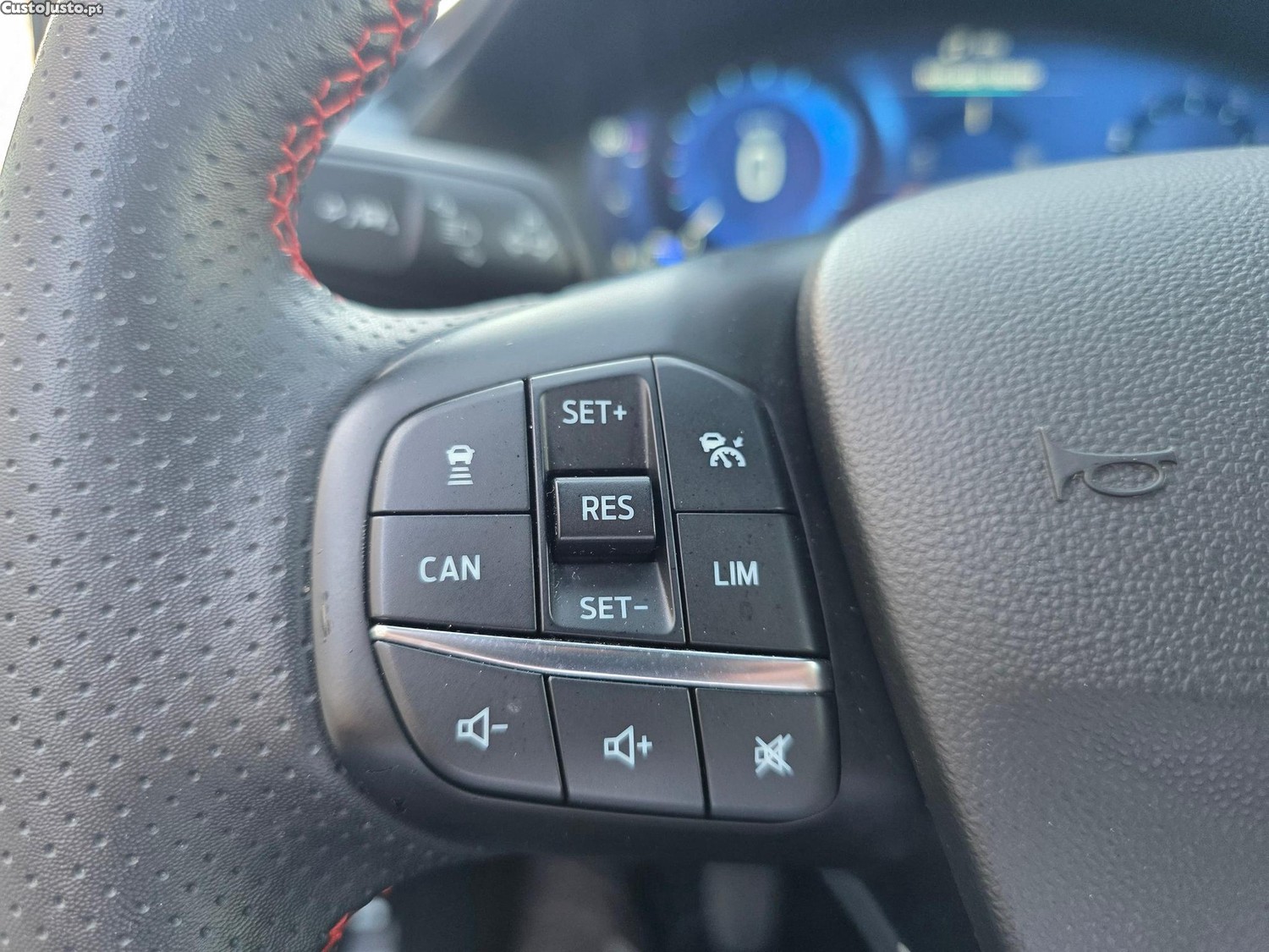 Ford Fiesta 1.0 EcoBoost MHEV ST-Line X — fotografia 18