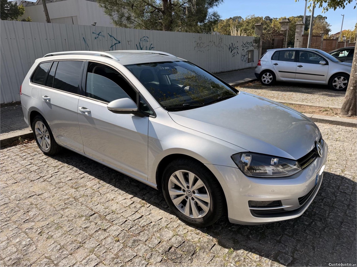 VW Golf Variant 1.6 Tdi 105cv - nacional/particular - 14 — photo 2