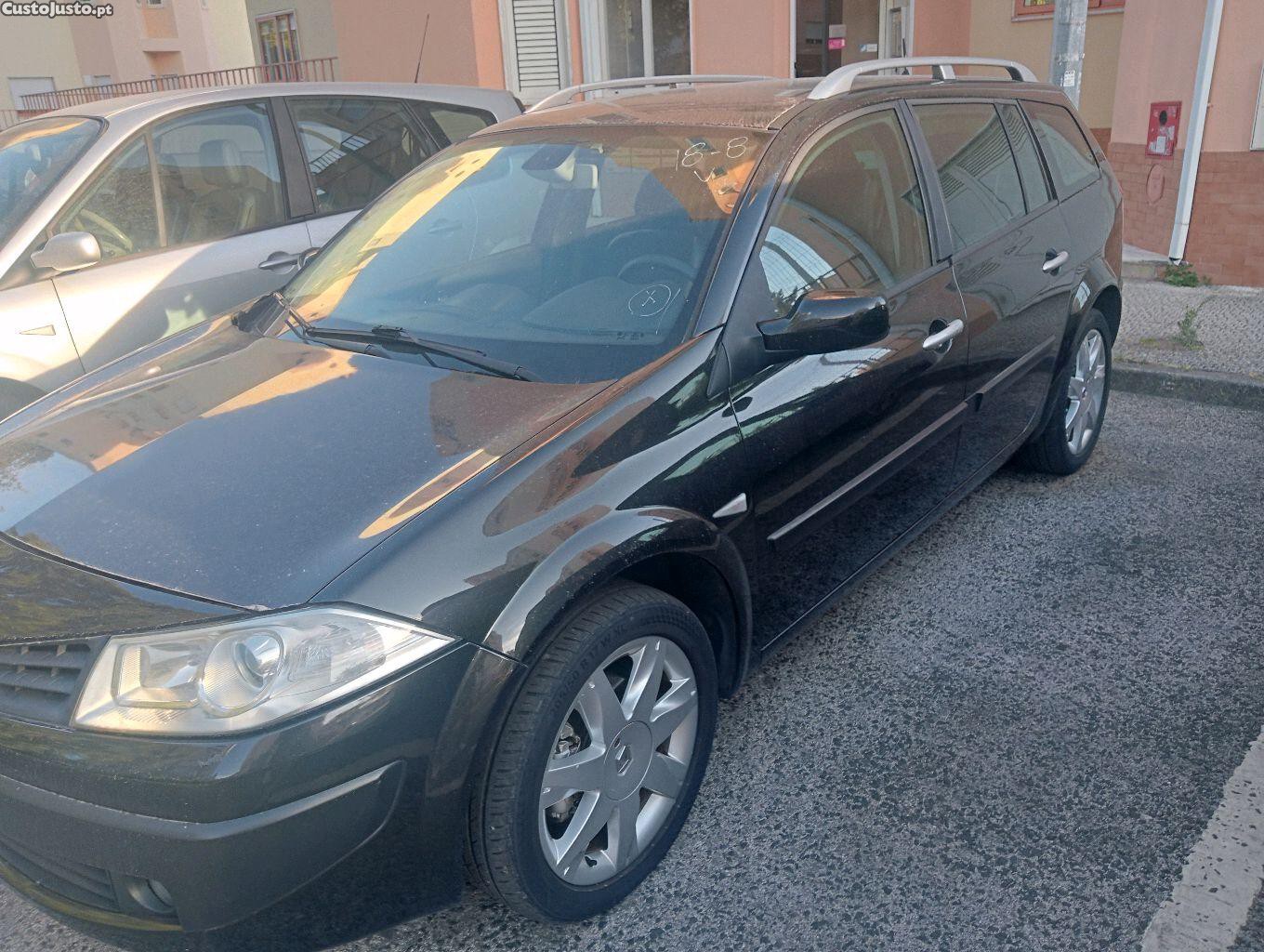 Renault Mégane luxury 1.5 dci — fotografia 5