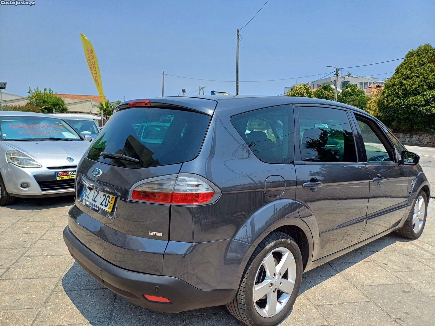 Ford S-Max Selo Barato7 Lugares .( ViaturaNacional ) — fotografia 6