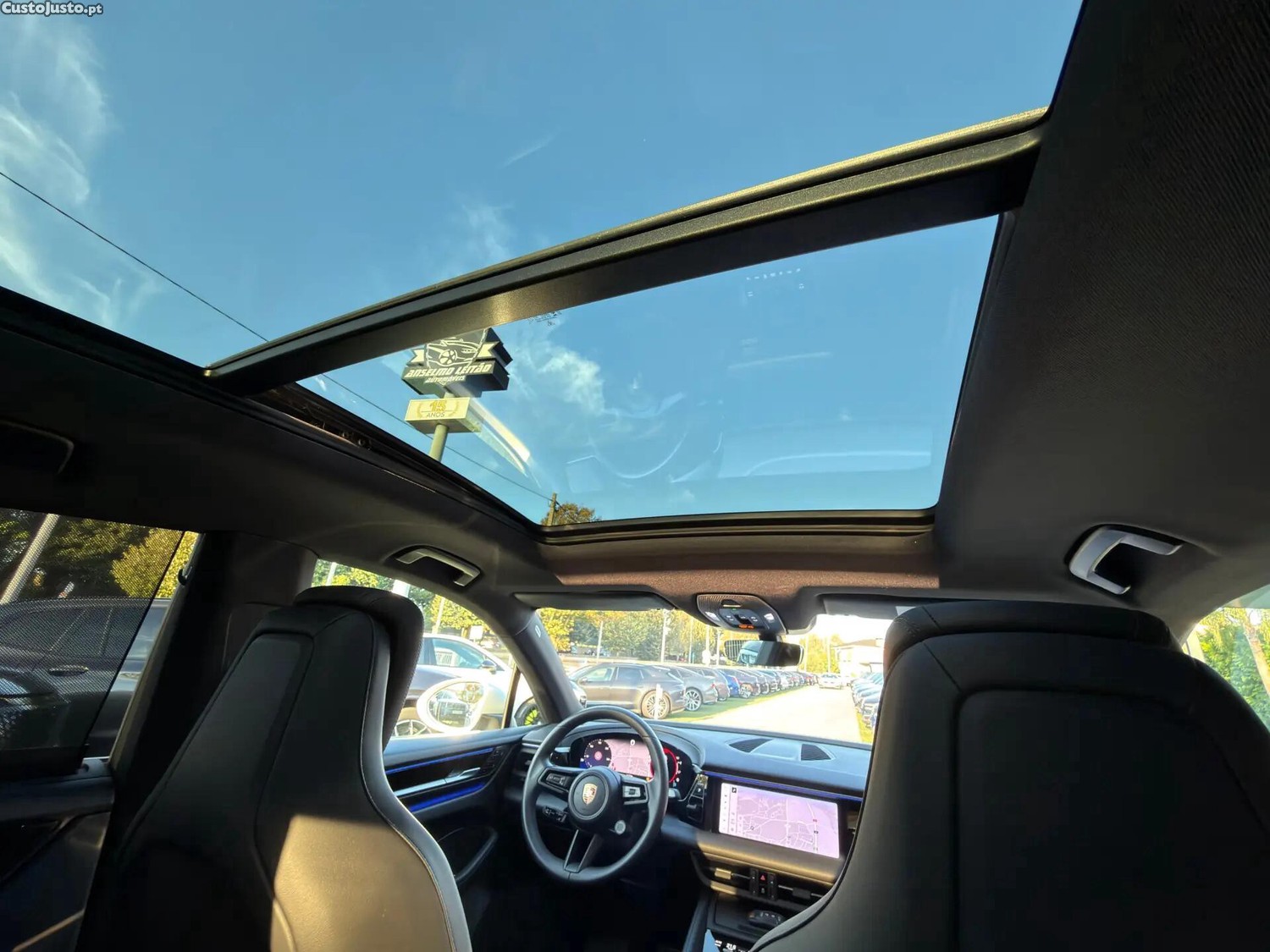 Porsche Macan Electric 4 - 25 — photo 2