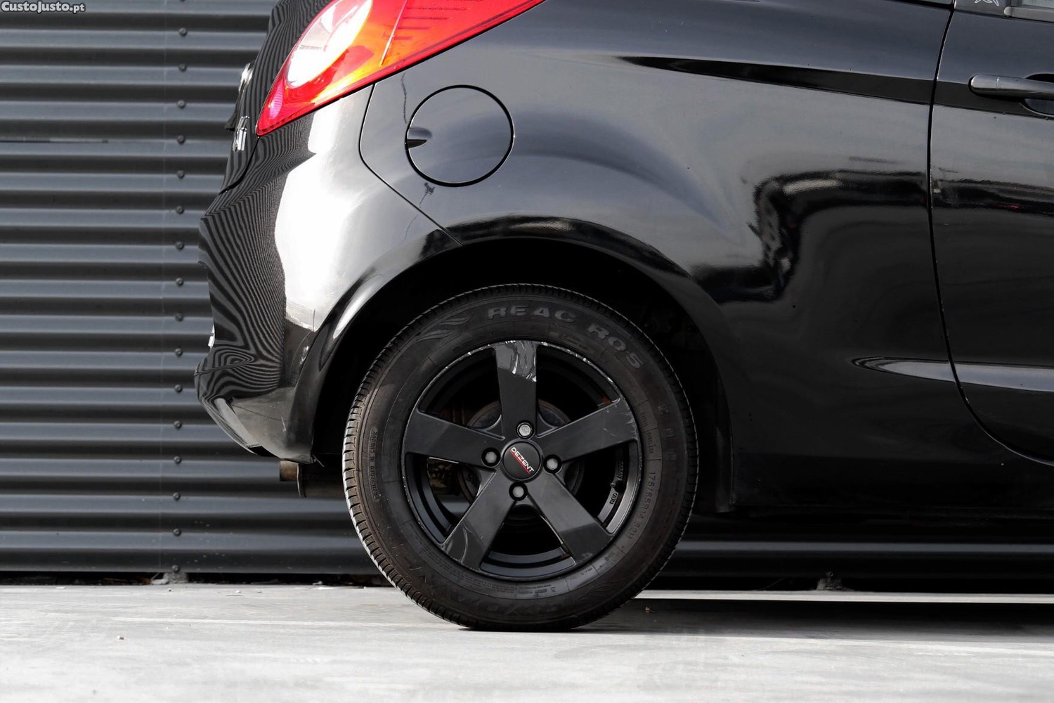 Ford KA 1.2 City — fotografia 15