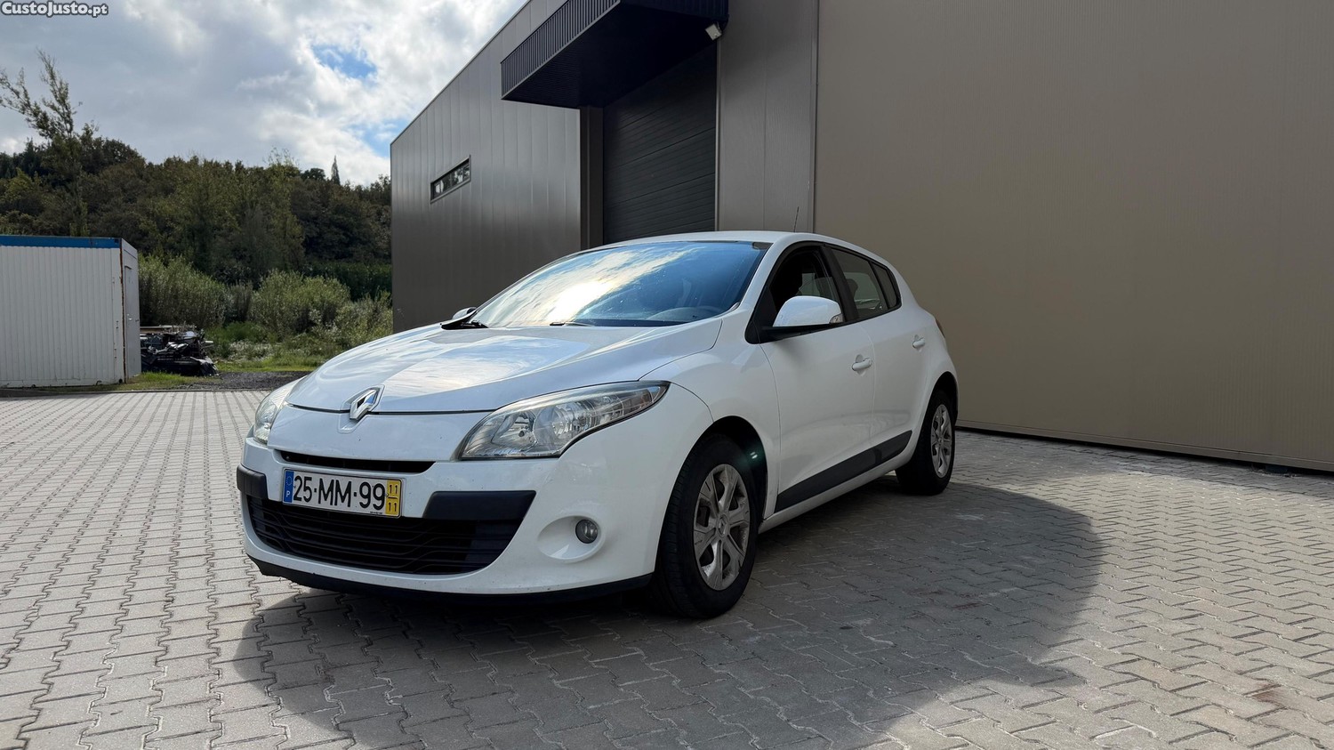 Renault Mégane 1.5 dCi 90 cv - 11 — photo 3