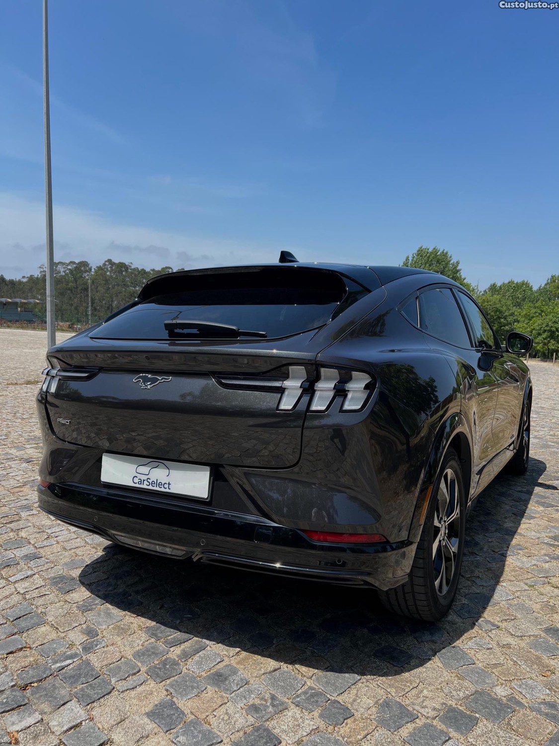 Ford Mustang Mach-E Mach-E AWD — fotografia 5