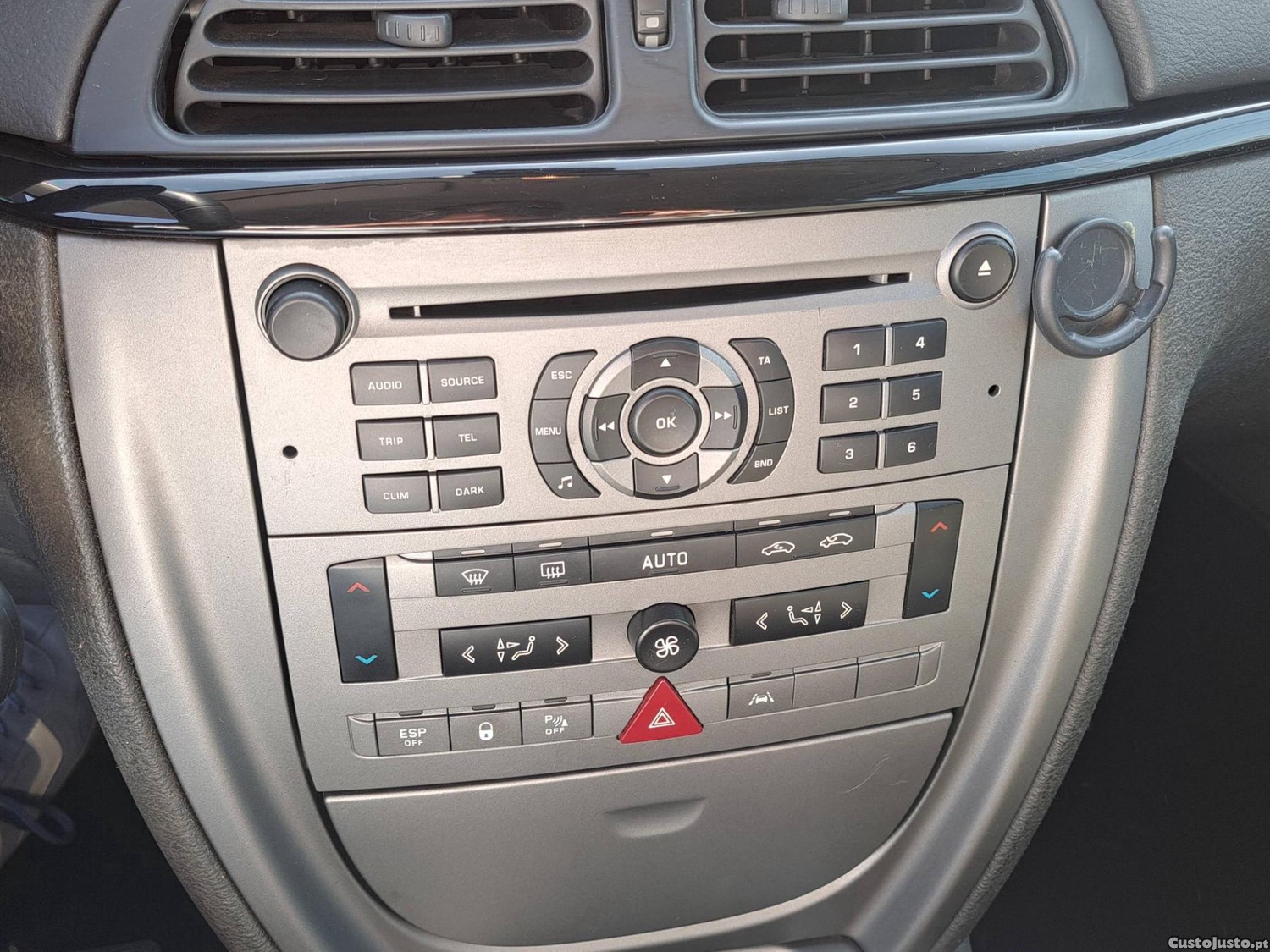 Citroën C5 1.6 HDI Exclusive 110 cv nacional — fotografia 5