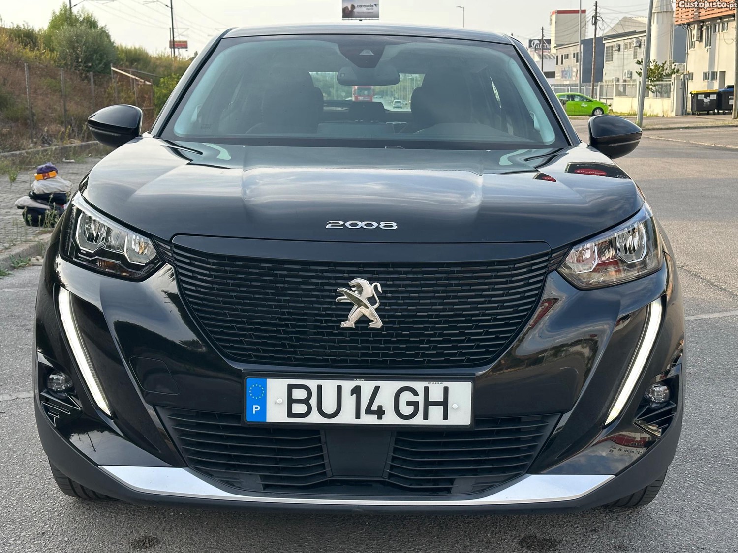 Peugeot e-2008 Allure — fotografia 6