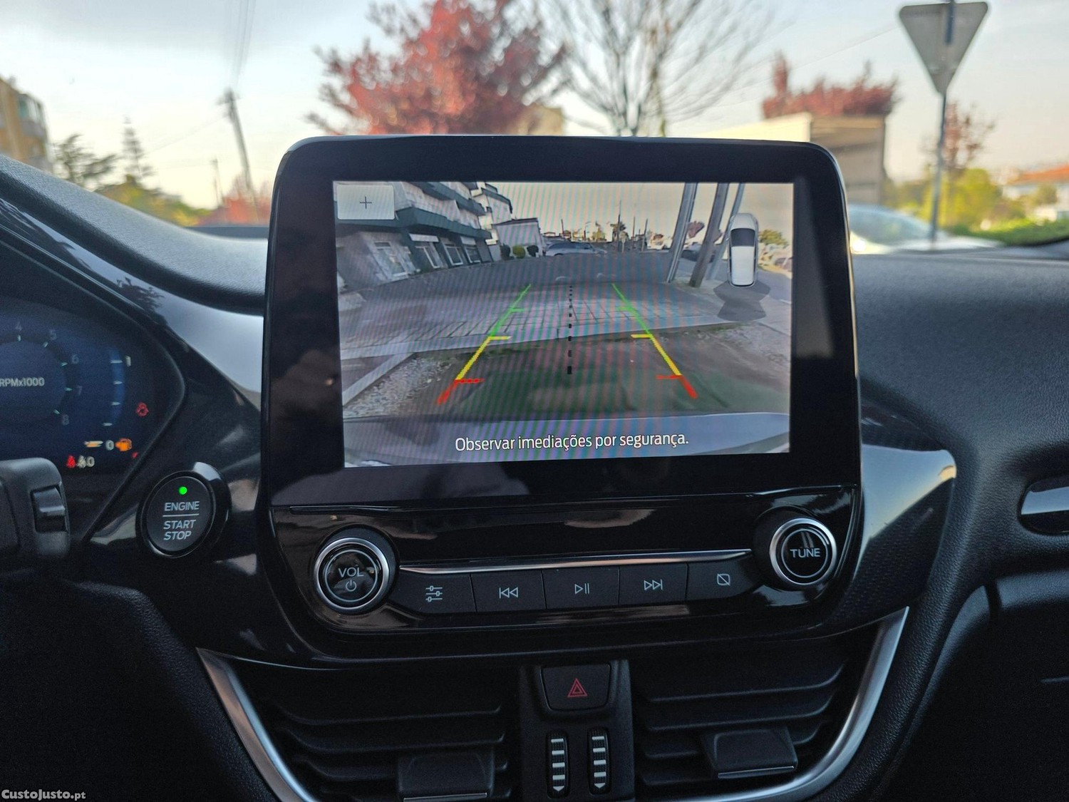 Ford Fiesta 1.0 EcoBoost MHEV ST-Line X — fotografia 19