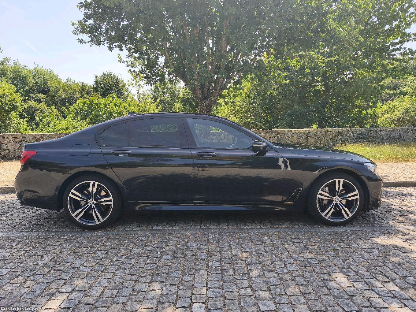 BMW 730 X DRIVE - 18 foto 3