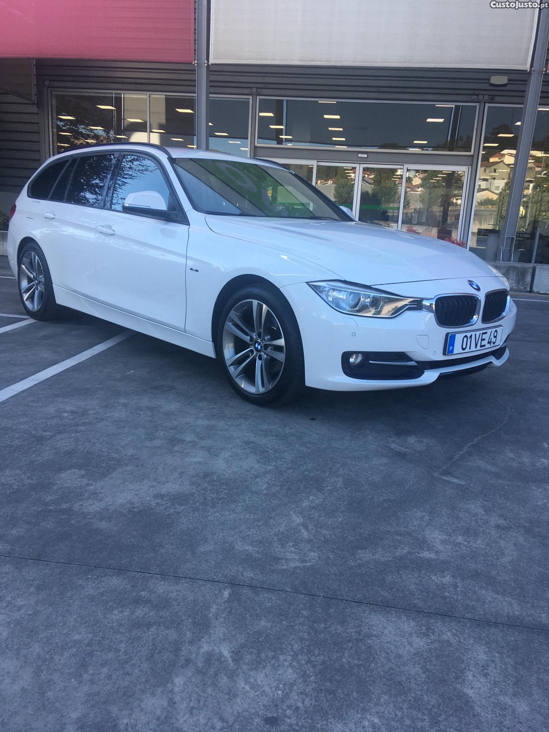 BMW 318 318 D AUT SPORT - 15 — photo 2