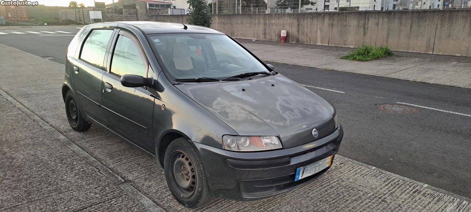 Fiat Punto 1.1 — photo 2