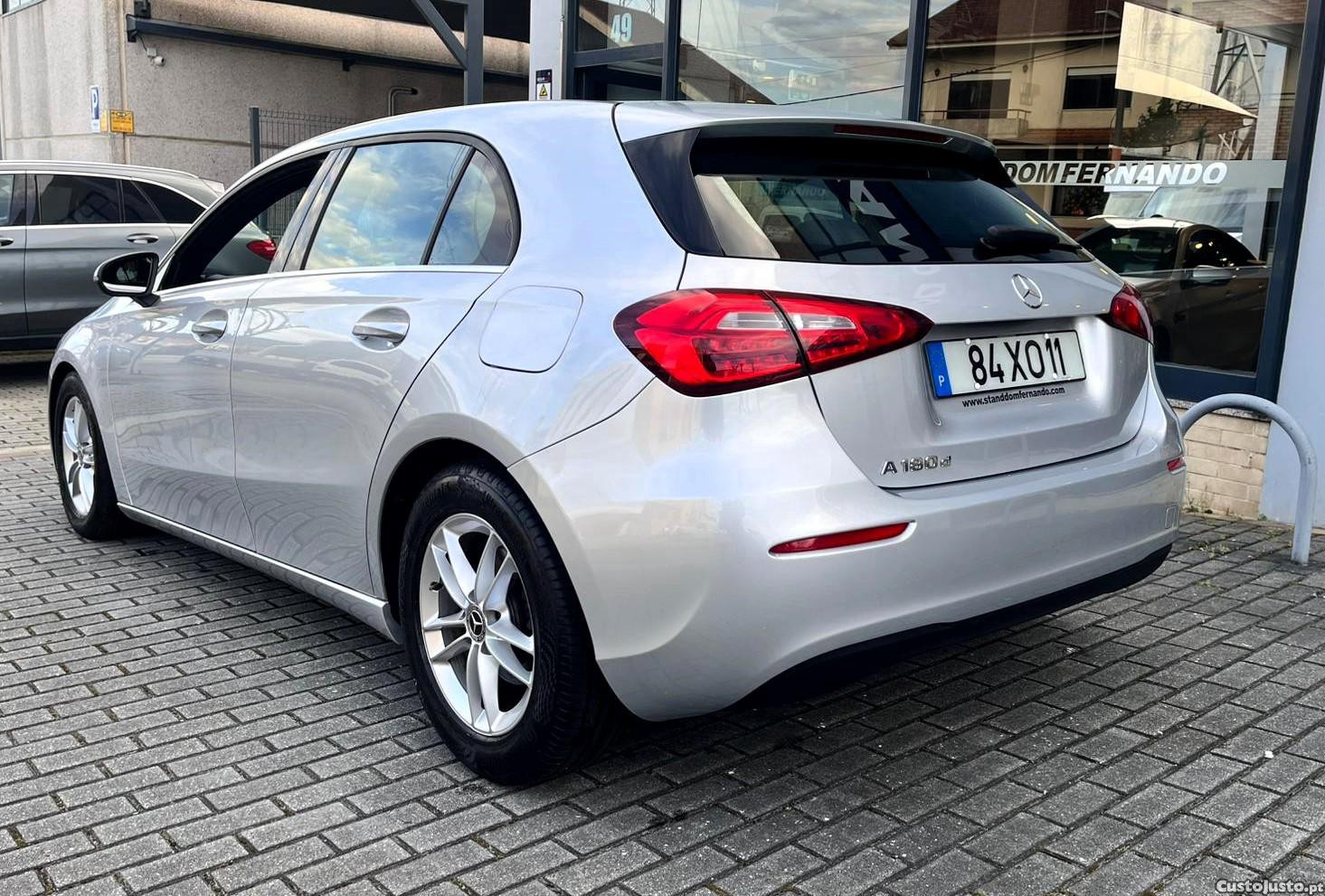 Mercedes-Benz A 180 d Style Plus Aut. — fotografia 23