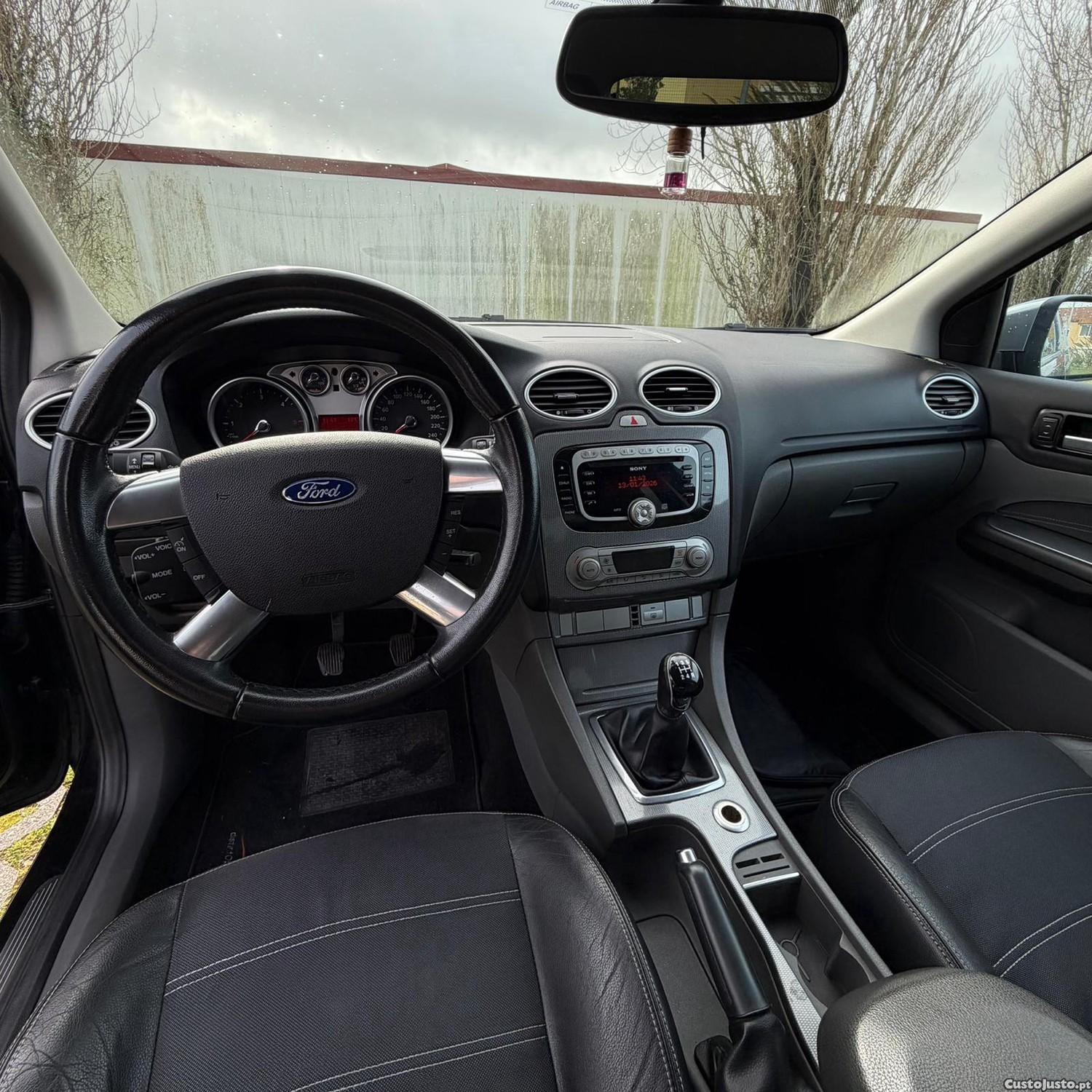 Ford Focus coupe - 08 — photo 5