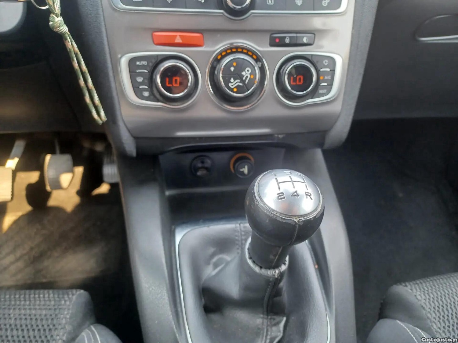 Citroën C4 1.6 BlueHDi Feel — fotografia 6