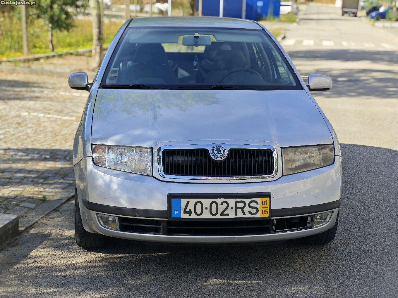 Skoda Fabia 1.9 TDI 100CV (225000kms) - 01 — photo 2
