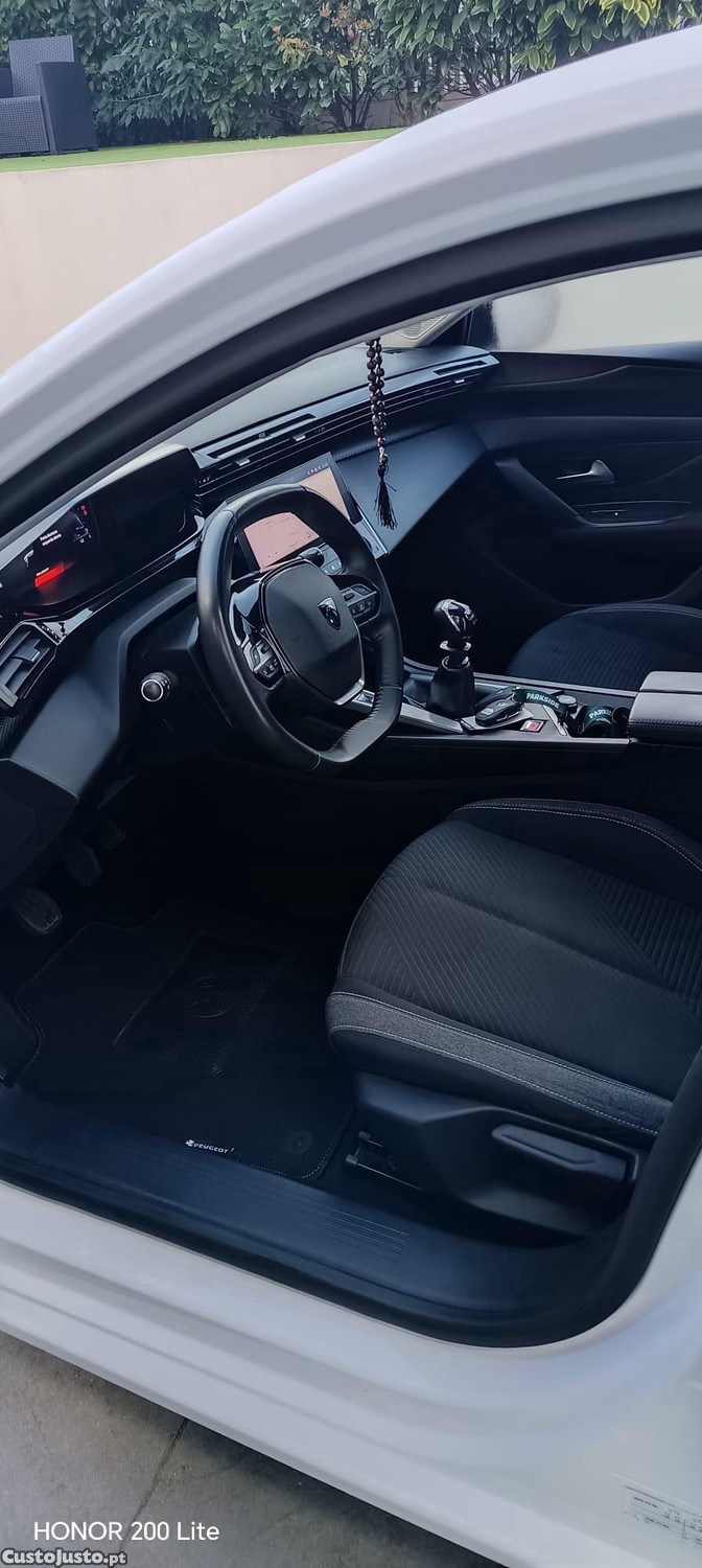 Peugeot 308 SW - 22 — photo 4