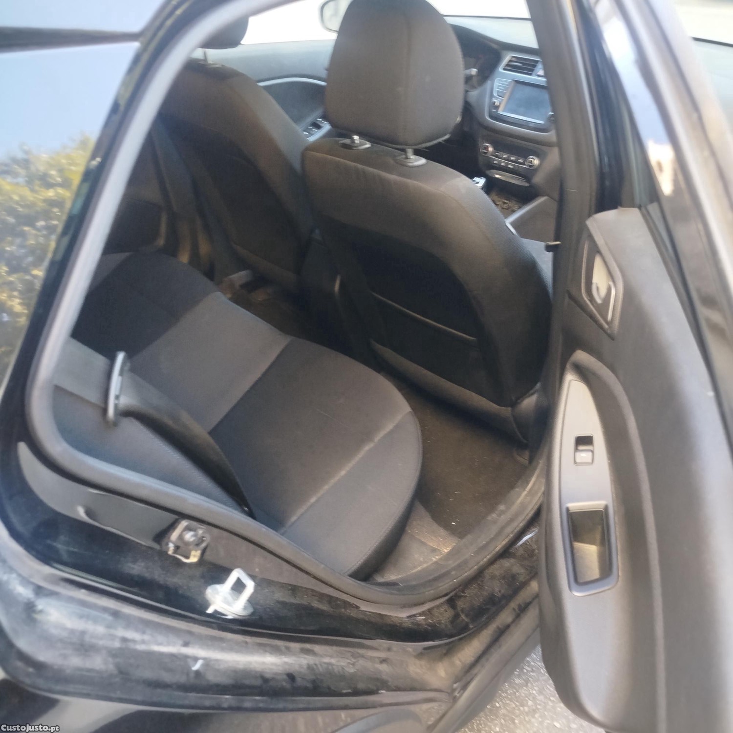 Hyundai i20 Active - 20 — photo 3