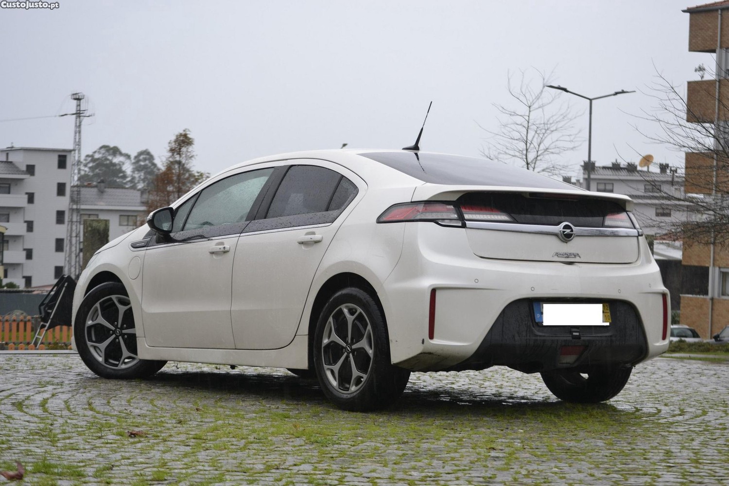 Opel Ampera 1.4 Ecotec Executive — fotografia 19