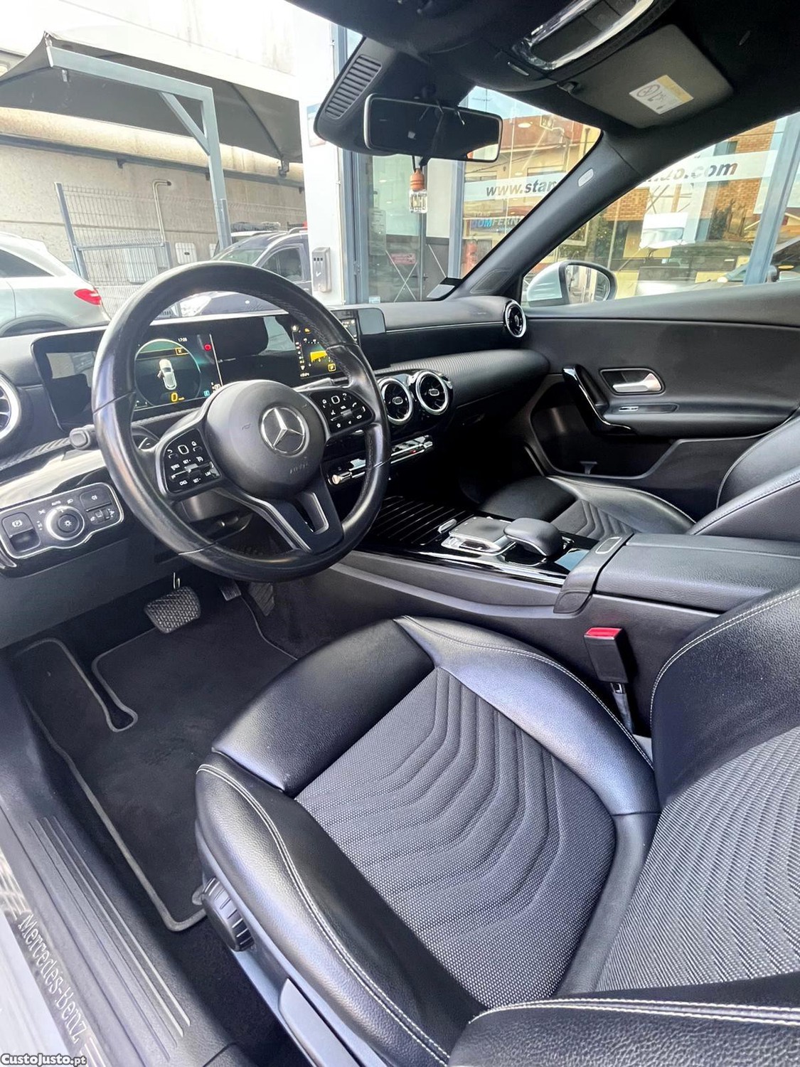 Mercedes-Benz A 180 d Style Plus Aut. — fotografia 20