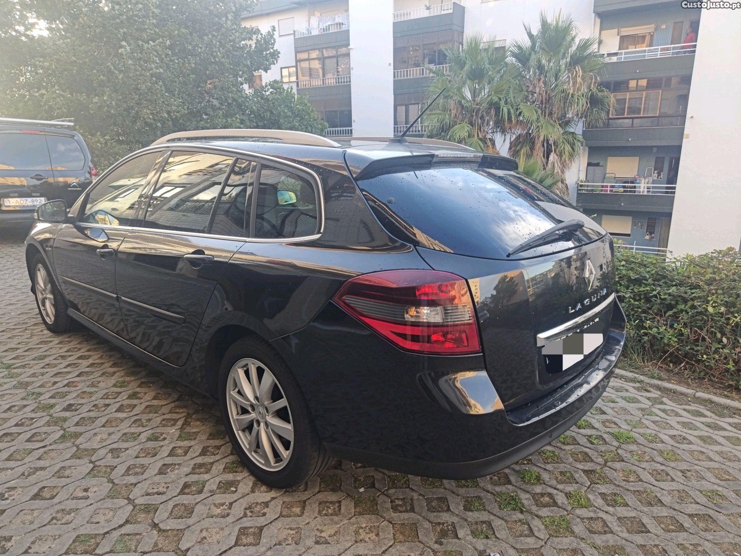 Renault Laguna 1.5dci Bose Edicion 110cv — photo 2