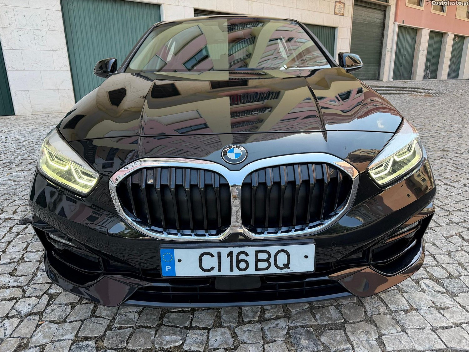 BMW 118 i Aut. Sport Line - 21 foto 2