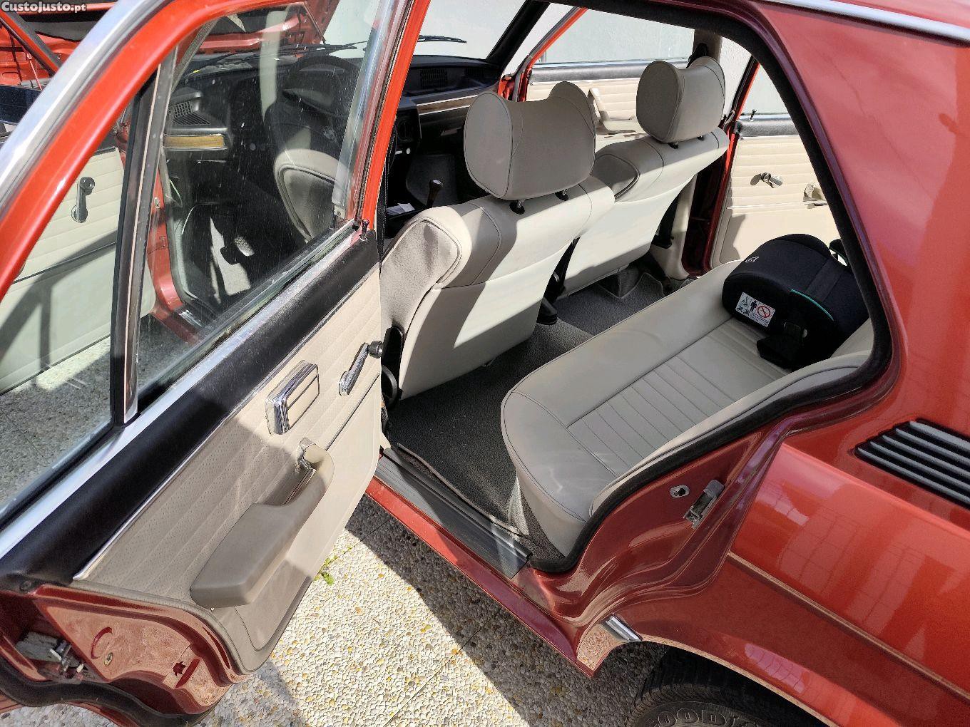 BMW 518 E12 — fotografia 4