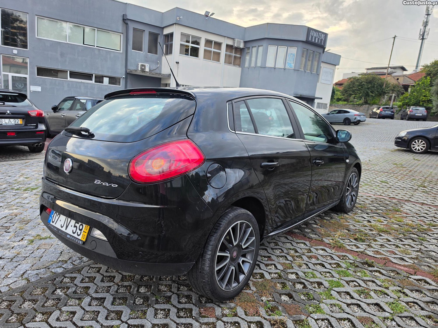 Fiat Bravo Sport 1.6 120CV  165000km  muito novo - 10 — photo 2